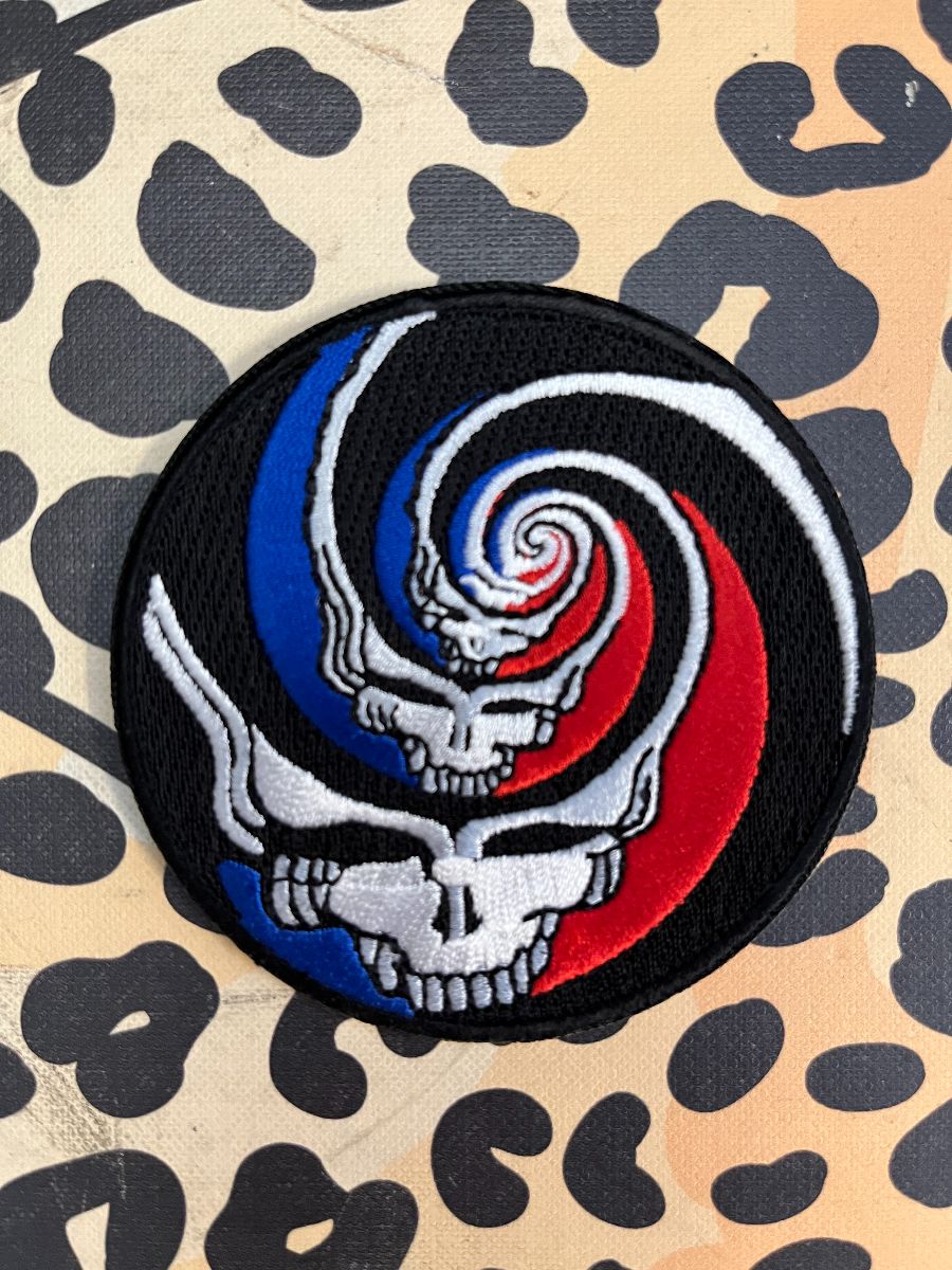 product details: GRATEFUL DEAD STEELY SWIRLING SKULL EMBROIDERED PATCH photo