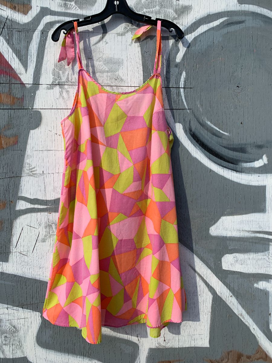 product details: *AS-IS* ADORABLE 1960S PASTEL GEOMETRIC PRINTED TENT DRESS photo