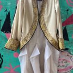 *AS-IS* METALLIC GOLD ORIENTAL BROCADE CONDUCTOR STYLE HIGH LOW BUTTON UP JACKET