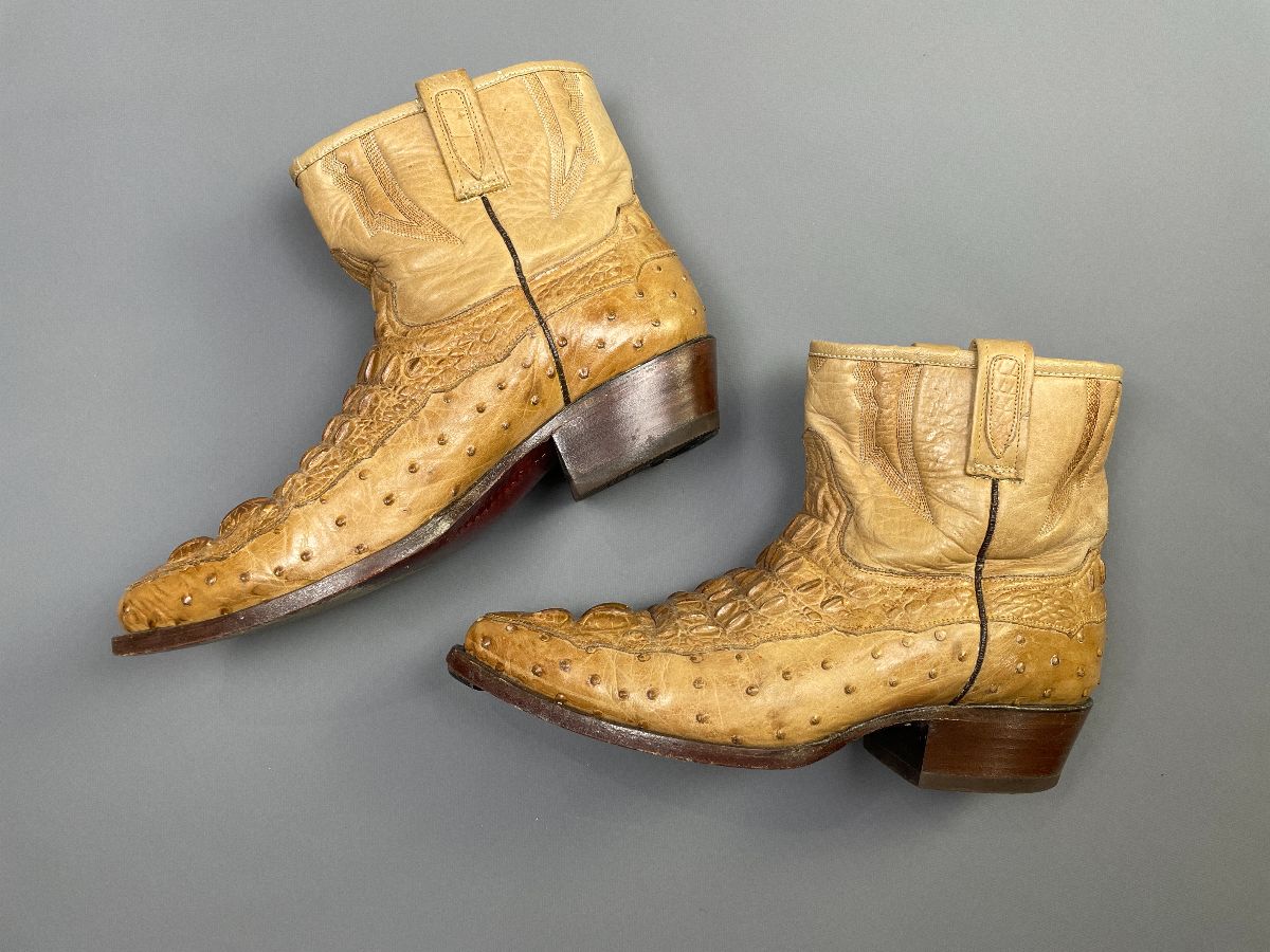 product details: WOW! UNIQUE CUT CROCODILE WESTERN COWBOY BOOTS MADE IN MEXICO photo