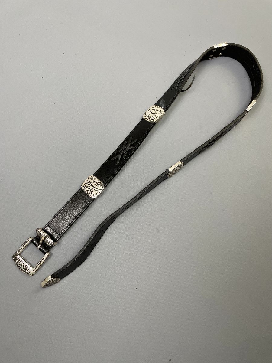 product details: *AS-IS* LEATHER BELT CONCHO HARDWARE WHIP STITCHED DETAIL photo