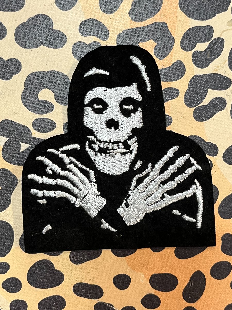product details: MISFITS CROSSED HANDS EMBROIDERED PATCH photo
