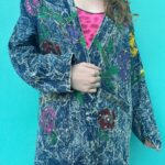 1980S ACID WASH PUFF PAINT FLORAL DESIGN W/ RHINESTONE ACCENTS LONG OPEN DENIM JACKET