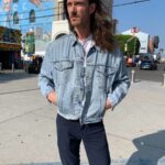 SUPER LIGHT WASH LEVIS DENIM TRUCKER JACKET ORANGE TAB BACK GRAPHIC LEATHER BACK TAB