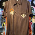 AMAZING! RARE! DEADSTOCK 1970S QUARTER ZIP FLEUR DE LYS  APPLIQUE & UNIQUE STITCHED SHIRT