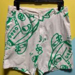 FUN! 1990S ABSTRACT AIRPLANE DESIGN GREEN & WHITE SHORTS