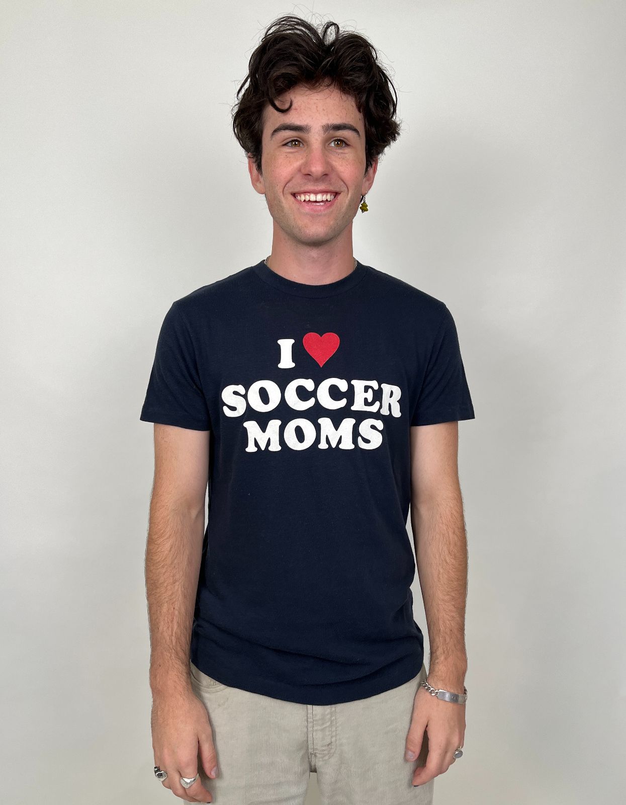 as-is* Early Y2k Hollister I Love Soccer Moms Single Stitch T Shirt
