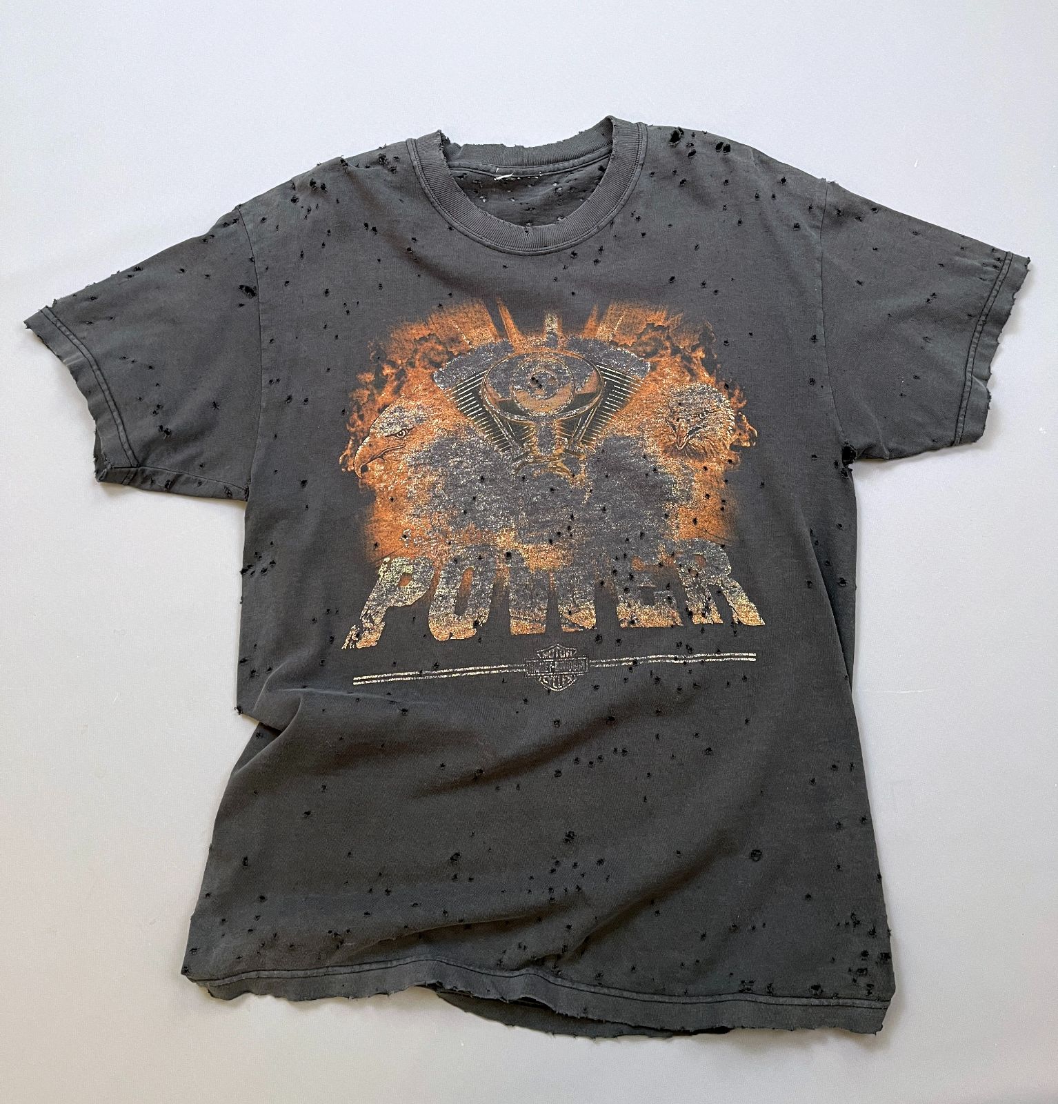 product details: *AS-IS* AMAZINGLY DISTRESSED HARLEY DAVIDSON CENTRAL SHAWNEE KANSAS GRAPHIC T SHIRT photo
