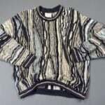 VINTAGE 1980S-90S COOGI TUNDRA BLUE 3-D KNIT SWEATER *AS-IS*