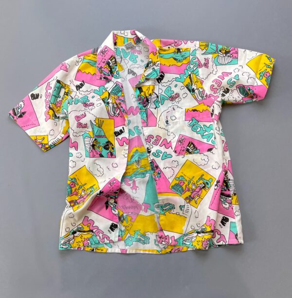 SO FUN! ALLOVER TEXAS PRINT SHORT SLEEVE BUTTON DOWN SHIRT