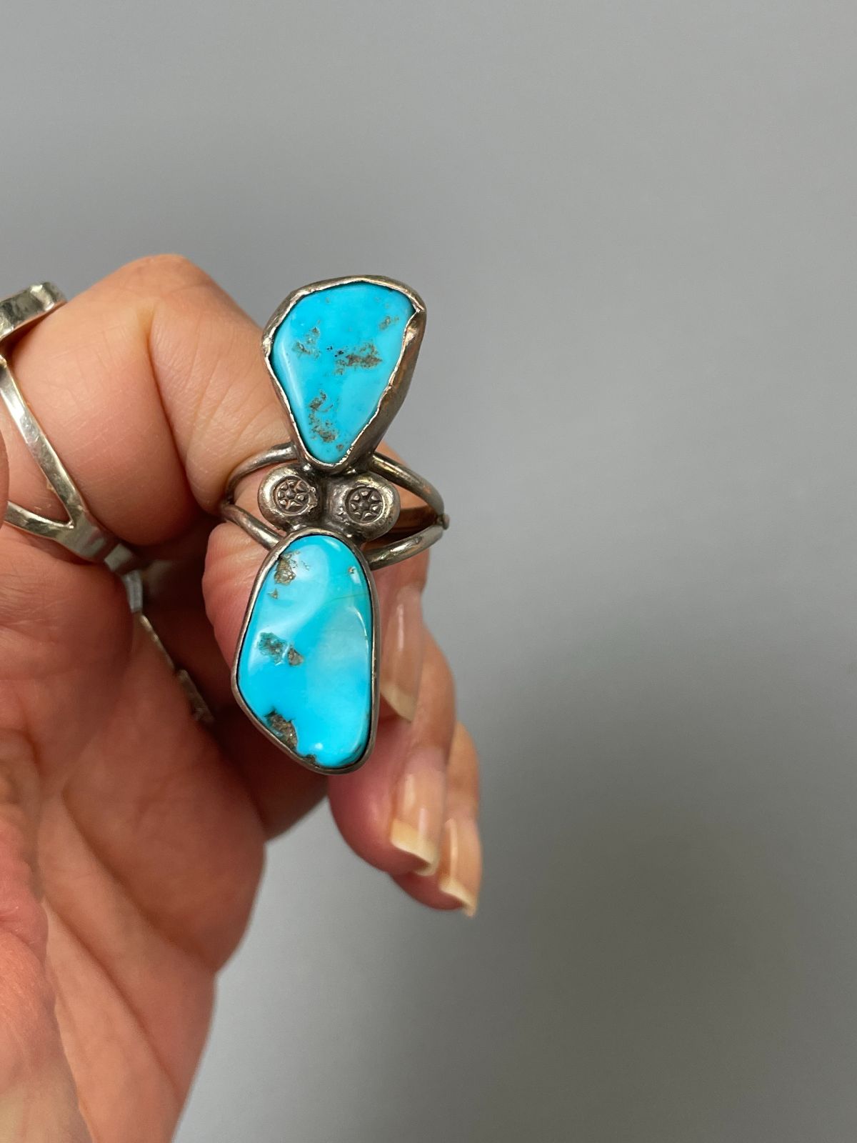 product details: *AS-IS* DOUBLE NUGGET TURQUOISE RING 925 STERLING SILVER TWISTED BAND *SIGNED S.A. photo