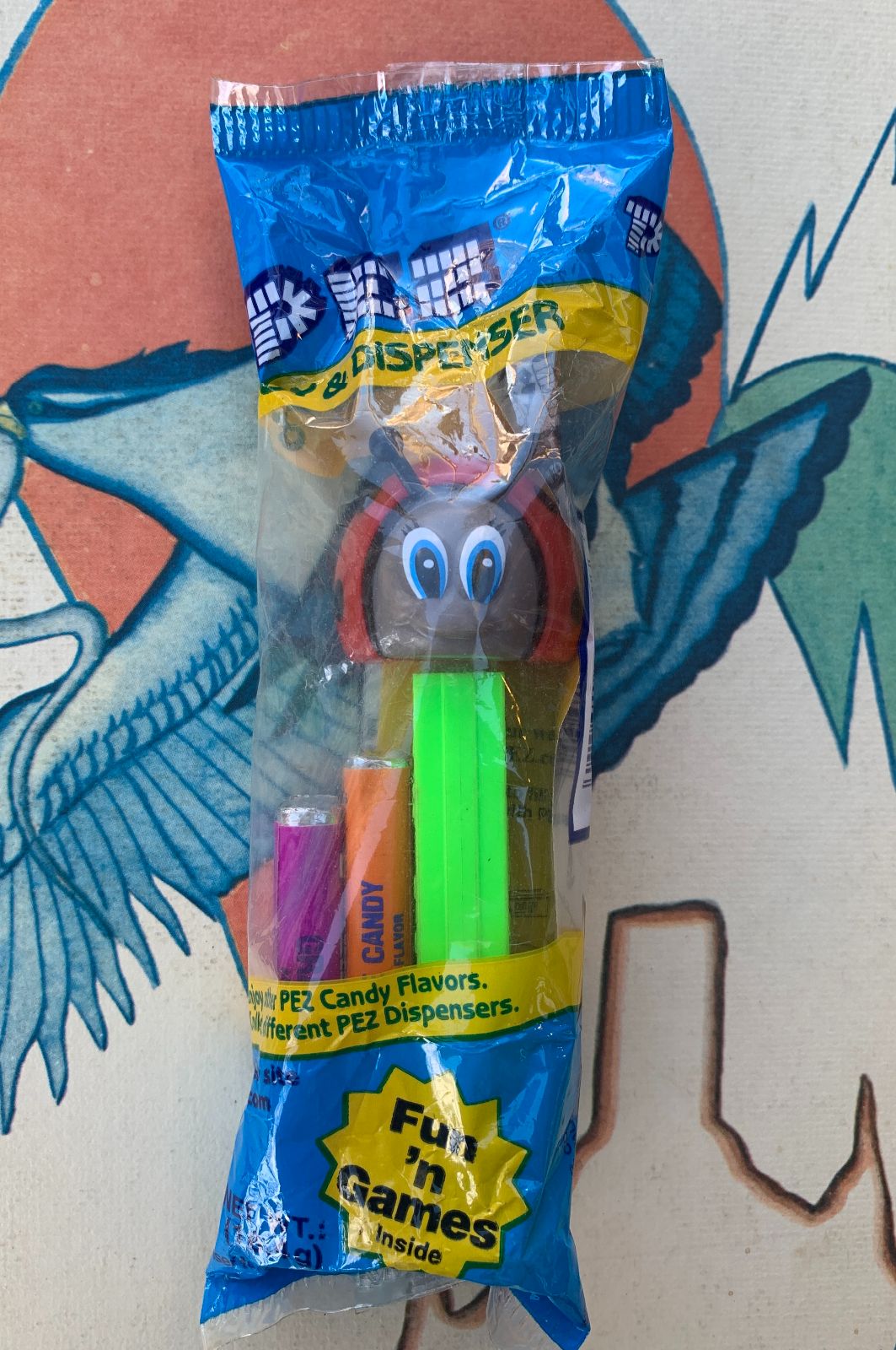 product details: LADY BUG  PEZ DISPENSER NEW IN PACKAGE photo