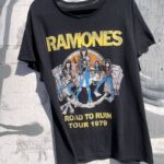 REPOP CROPPED NECK AND SLEEVES RAMONES ROAD TO RUIN TOUR GRAPHIC T-SHIRT