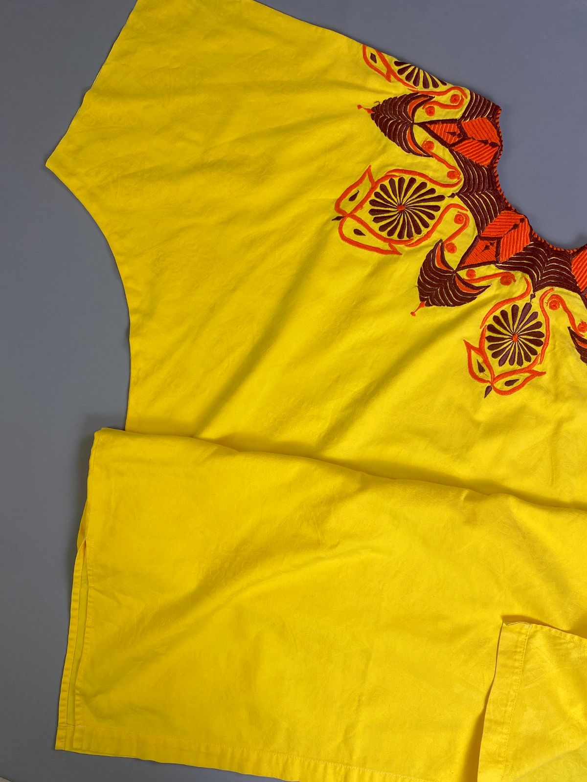 1970S 100% COTTON FULLY EMBROIDERED YOKE SUBTLE DESIGN JACQUARD KAFTAN in YELLOW, BROWN, ORANGE