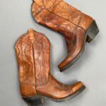 BEAUTIFUL DISTRESSED LEATHER ALMOND TOE MID-CALF WESTERN RANCHER BOOTS EMBROIDERED DETAILS