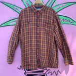 LIGHTWEIGHT PLAID LONG SLEEVE BUTTON DOWN FLANNEL STYLE SHIRT