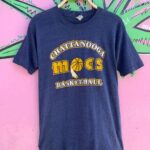 THREADBARE CHATTANOOGA MOCS BASKETBALL SINGLE STITCH T-SHIRT