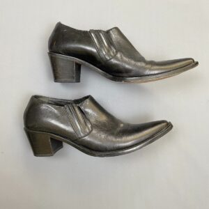 Photo detail:1990S POINTED TOE LEATHER STACKED BLOCK HEEL WINKLEPICKER BOOTIES