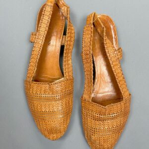 Photo detail:MEXICAN STYLE PERFORATED & WOVEN LEATHER SLINGBACK CLOSED TOE SANDAL SHOE