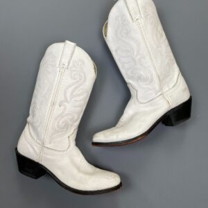 Photo detail:AWESOME WHITE LEATHER EMBROIDERED REDESIGN COWBOY BOOTS