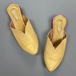 Photo detail:CUTE! POINTED TOE PERFORATED LEATHER OPEN BACK MULE BABOUCHE PLATFORM SLIP ONS