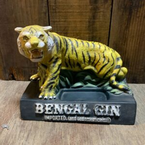 Photo detail:BENGAL GIN TIGER STATUE CHANGE TRAY