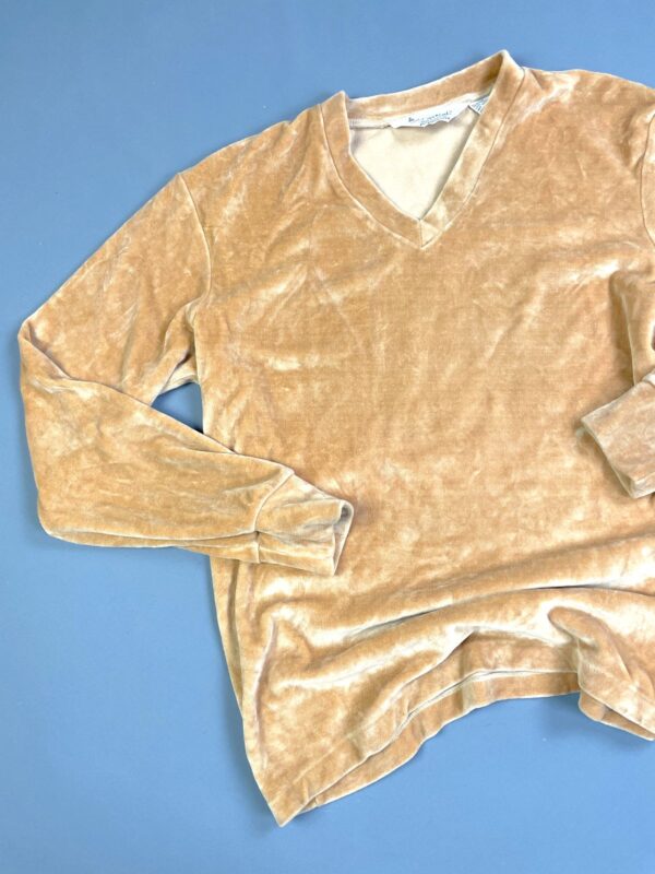 1970S DEADSTOCK VELOUR V-NECK SHIRT NWT - SAND