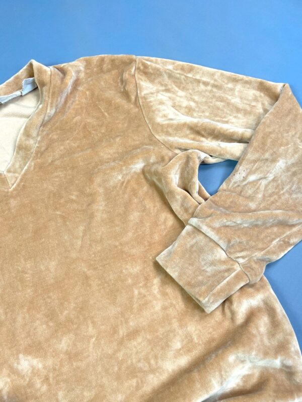 1970S DEADSTOCK VELOUR V-NECK SHIRT NWT - SAND