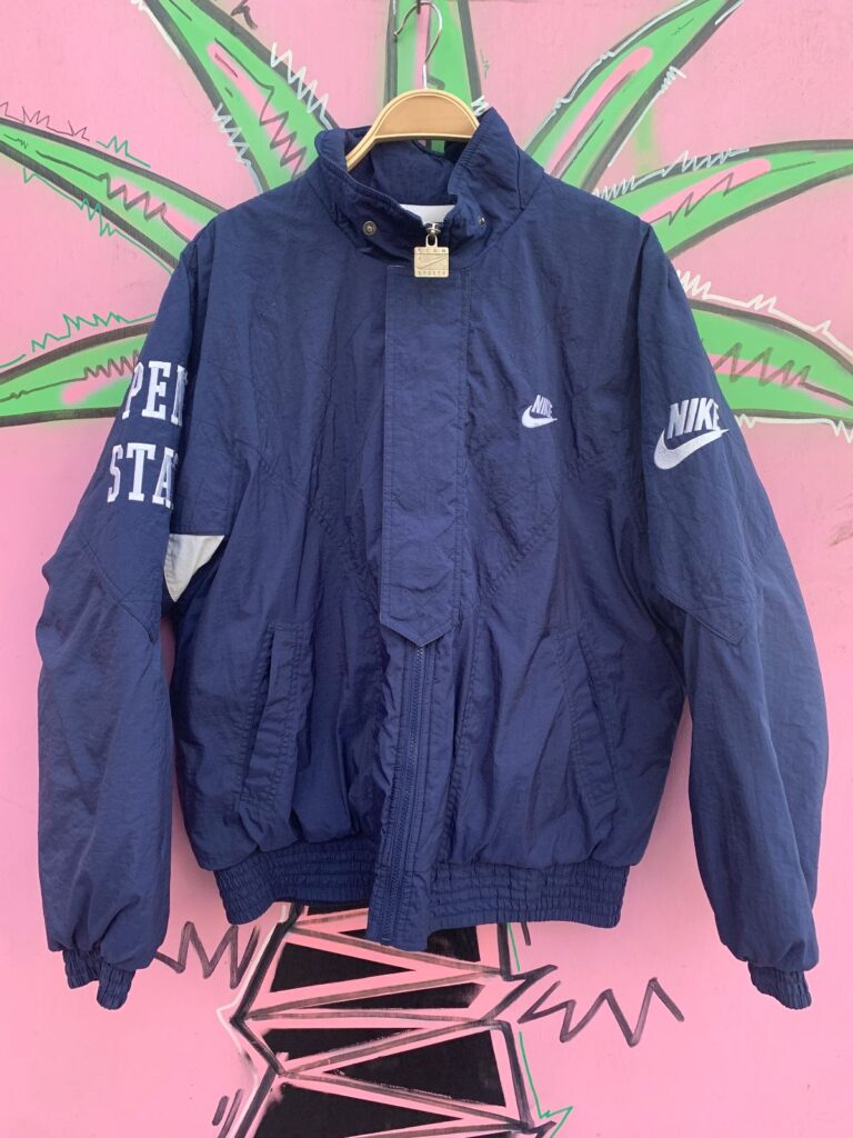 PENN STATE NITTANY LIONS EMBROIDERED WINDBREAKER