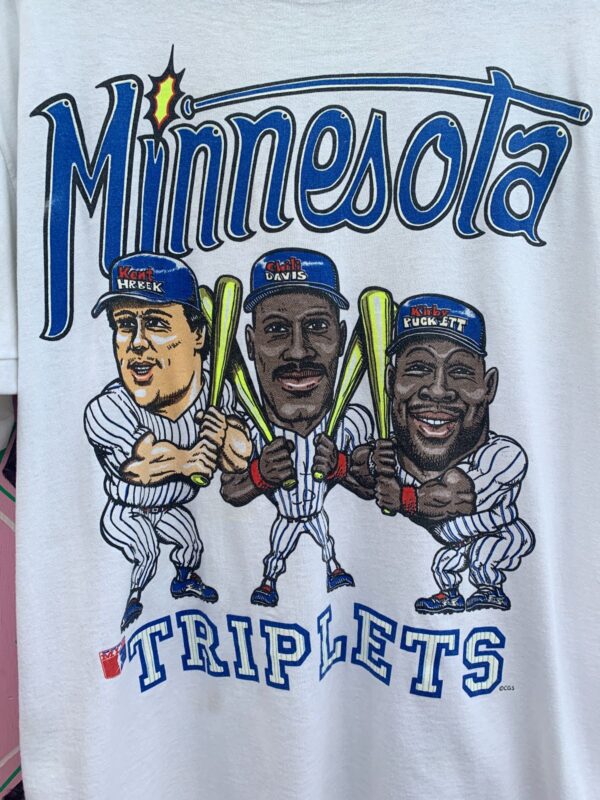 AS-IS 1990S MLB MINNESOTA TWINS TRIPLETS CARICATURE T-SHIRT