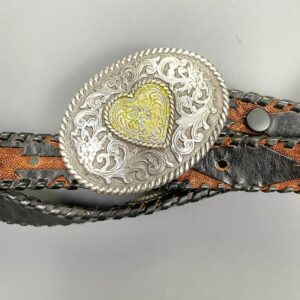 Photo detail:1990S NARROW WHIPSTITCHED WESTERN BELT SILVER CONCHOS ORNATE HEART BUCKLE