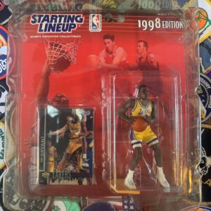 Photo detail:1998 NBA KOBE BRYANT #8 LOS ANGELES LAKERS STARTING LINEUP ACTION FIGURE W/ PROTECTIVE CASE