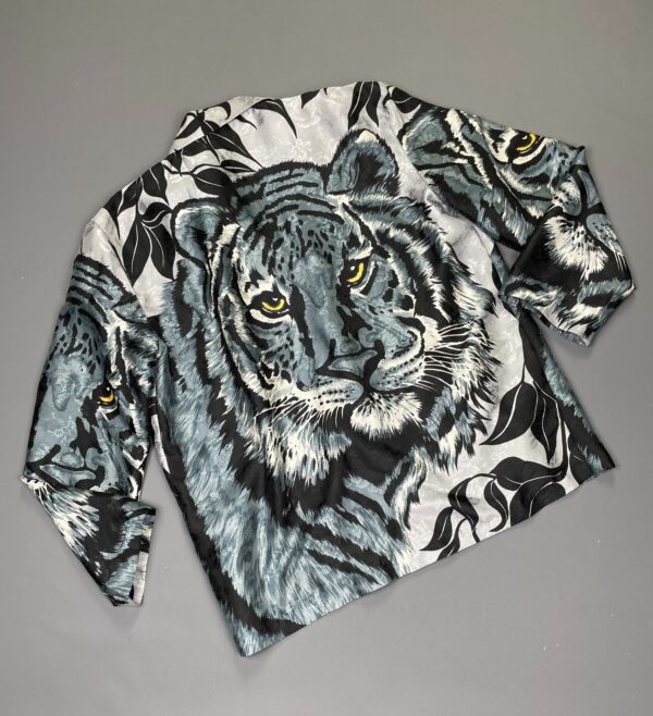 SOOO AMAZING!!! 1980S-90S SILKY ALLOVER TIGER PRINT BLAZER JACKET