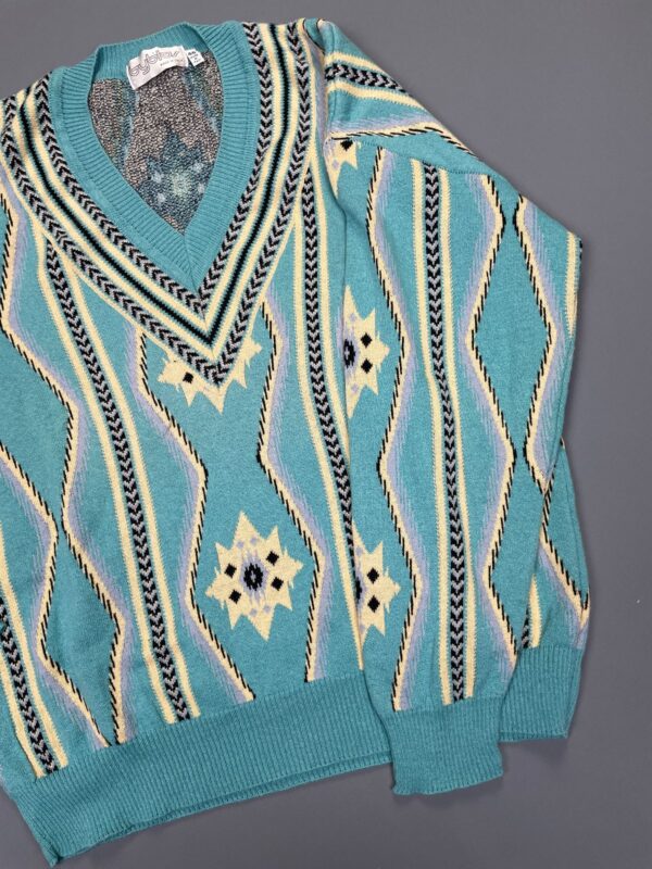 STUNNING! MADE IN ITALY 1990S TRIBAL DESIGN V-NECK SWEATER