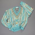 STUNNING! MADE IN ITALY 1990S TRIBAL DESIGN V-NECK SWEATER