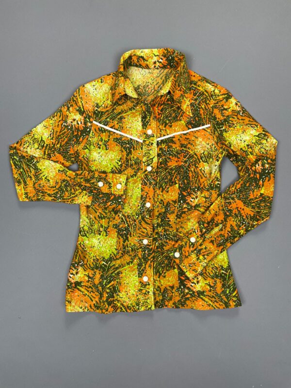 AMAZING! BRIGHT! 1960S-70S PSYCHEDELIC LONG SLEEVE BUTTON DOWN WESTERN BLOUSE FLOWER BUTTONS