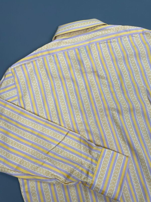 GORGEOUS 1970S WOVEN GEOMETRIC VERTICAL STRIPED DESIGN LONG SLEEVE BUTTON DOWN DRESS SHIRT