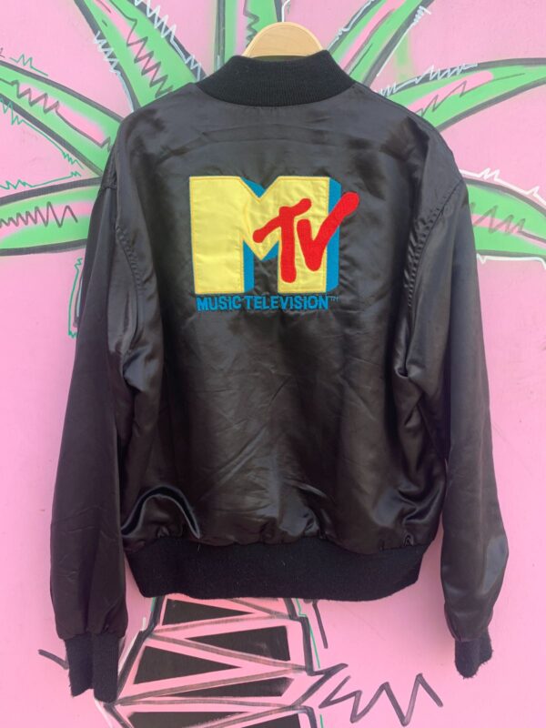 EMBORIDERED MTV SATIN BUTTON UP JACKET