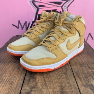 Photo detail:NIKE DUNK HI WHEAT GOLD COLORWAY SNEAKERS