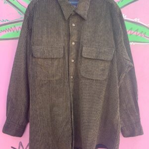 Photo detail:THICK CORDUROY LONG SLEEVE BUTTON UP SHIRT