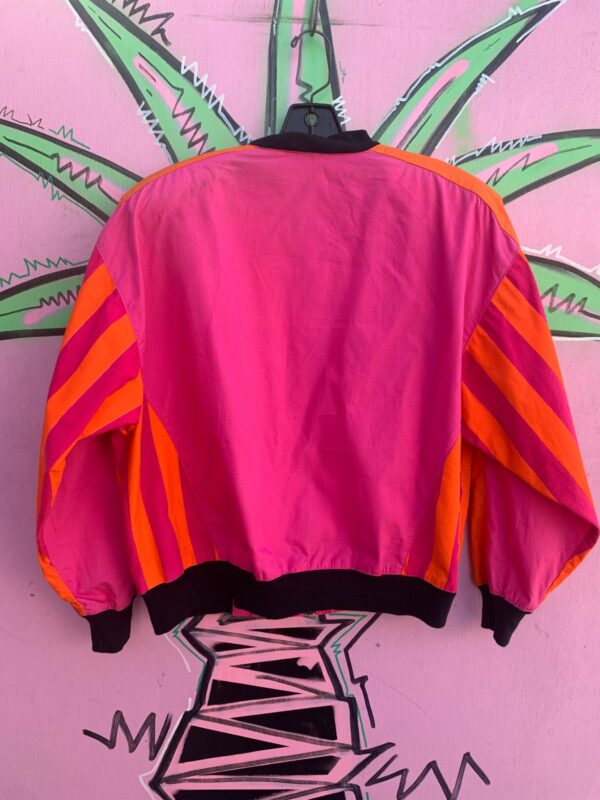 DAYGLOW CROPPED STRIPED ZIP-UP JACKET W/ REMOVABLE SHOULDER PADS