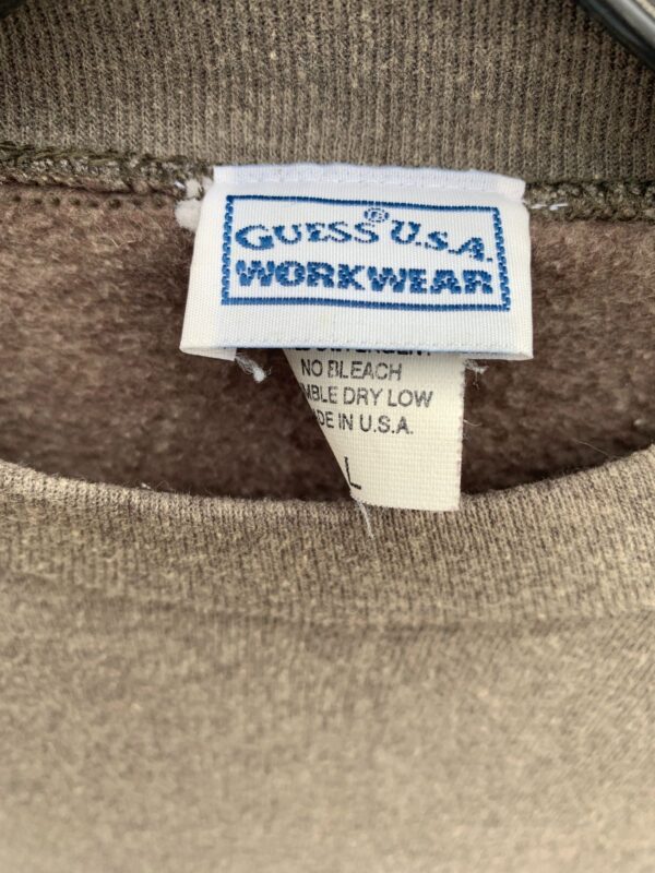 EMBROIDERED GUESS PULLOVER SWEATSHIRT