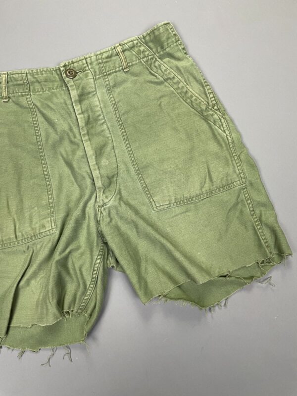 RAD! VIETNAM ERA COTTON SATEEN CUT OFF MILITARY SHORTS