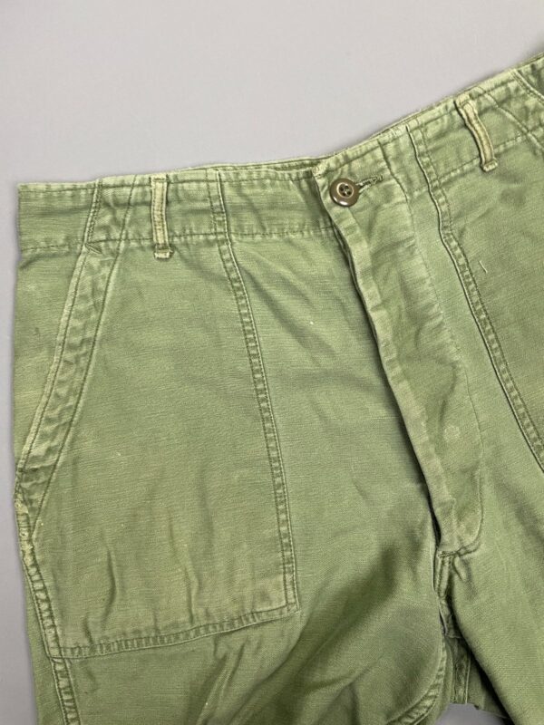 RAD! VIETNAM ERA COTTON SATEEN CUT OFF MILITARY SHORTS