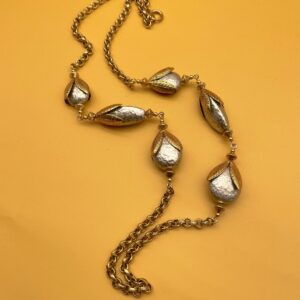 Photo detail:GORGEOUS! HEAVY GOLD & SILVER FOLIAGE BEADED DESIGN CHAIN LINK NECKLACE