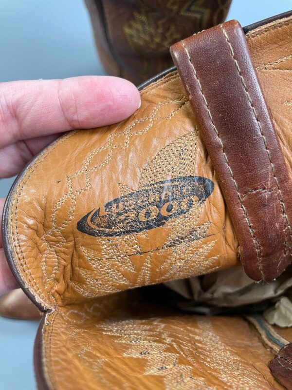 GORGEOUS! LEATHER COWBOY BOOTS COLORFUL YELLOW & GREEN FLAME STYLE STITCHING