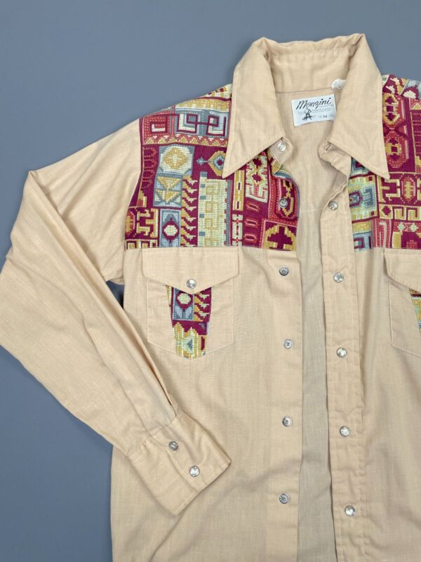 RAD! FUNKY AZTEC PATTERN PEARL SNAP BUTTON DOWN WESTERN SHIRT