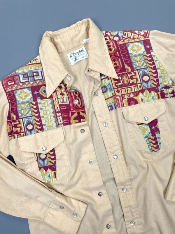 RAD! FUNKY AZTEC PATTERN PEARL SNAP BUTTON DOWN WESTERN SHIRT