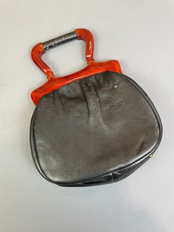 *AS-IS* 1960S MOD LEATHER HANDBAG ACRYLIC TORTOISE HANDLE