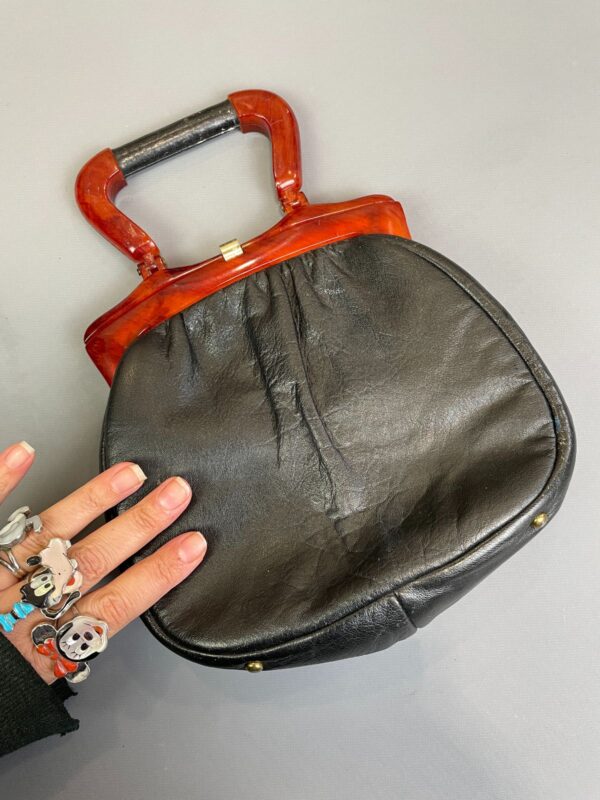 *AS-IS* 1960S MOD LEATHER HANDBAG ACRYLIC TORTOISE HANDLE